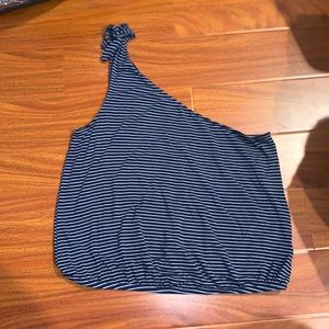 AMERICAN EAGLE ONE SHOULDER TOP